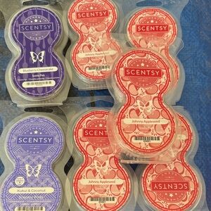 Scentsy Scent pods  Lot of 7
